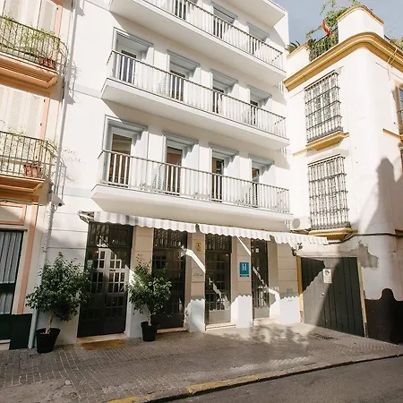 Guest house Boutike Guesthouse 2*