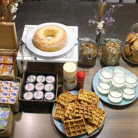 Boutike Guesthouse 2* Seville